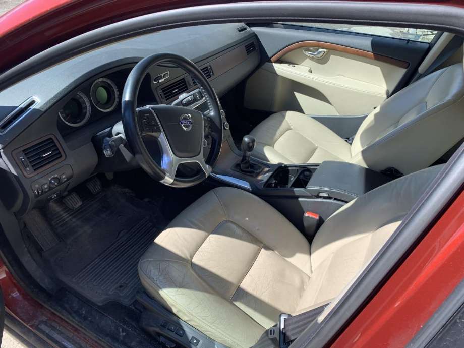 Volvo V70 2007-2013 (Type III, Fase 1) , Motorkode: , Girkassekode: 