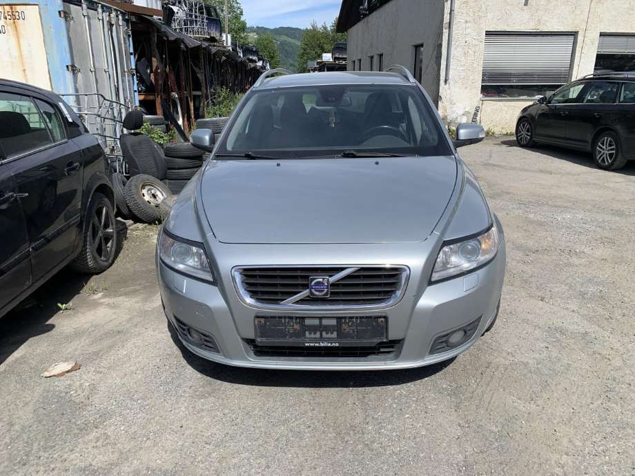 Volvo V50, 2007-2012 (Fase 2)  delebil , Motorkode: D4204T