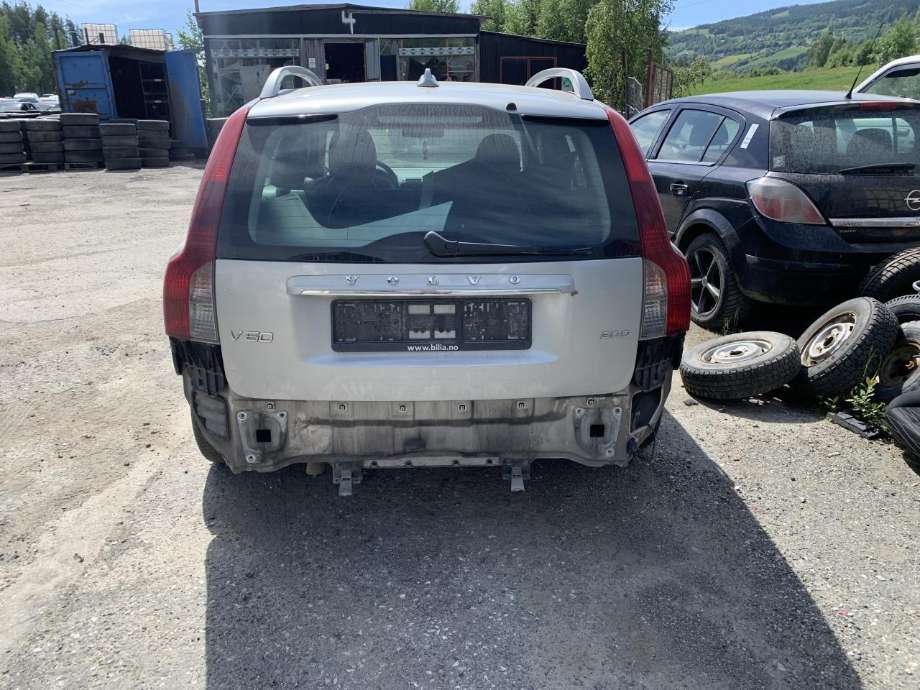 Volvo V50 2007-2012 (Fase 2) delebil , Motorkode: D4204T, Girkassekode: 