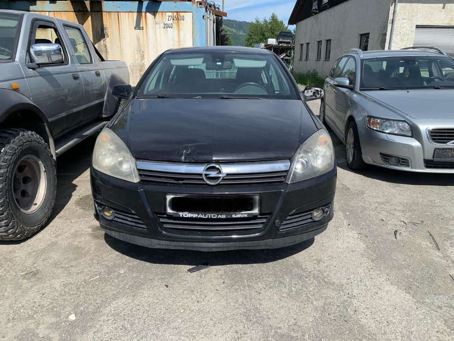 Opel Astra H, 2004-2009  delebil , Motorkode: Z18XE