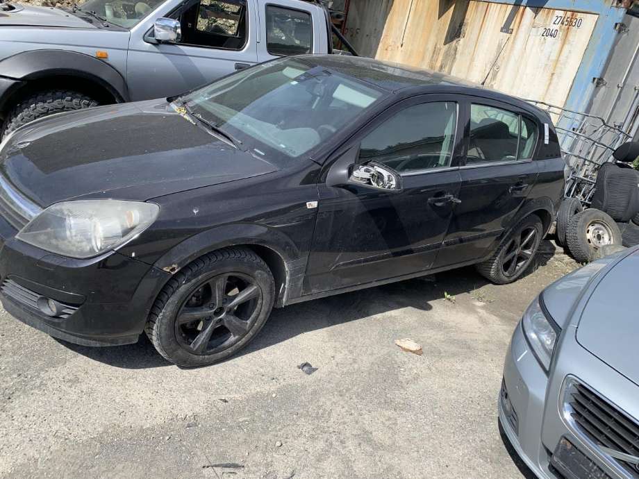 Opel Astra H 2004-2009 delebil , Motorkode: Z18XE, Girkassekode: 