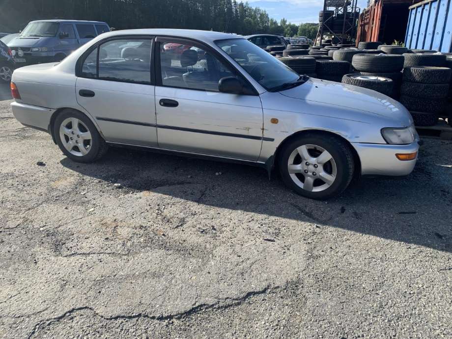 Toyota Corolla 1993-1997 delebil , Motorkode: 4E-FE, Girkassekode: 