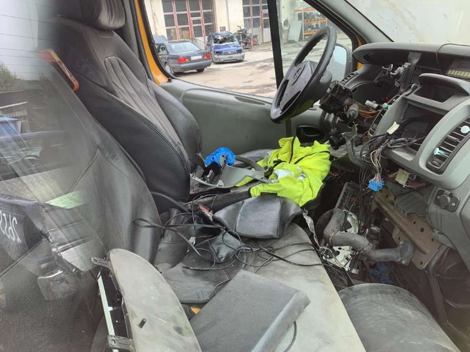 Opel Vivaro B 2014-2019 delebil , Motorkode: GNUB7, Girkassekode: 