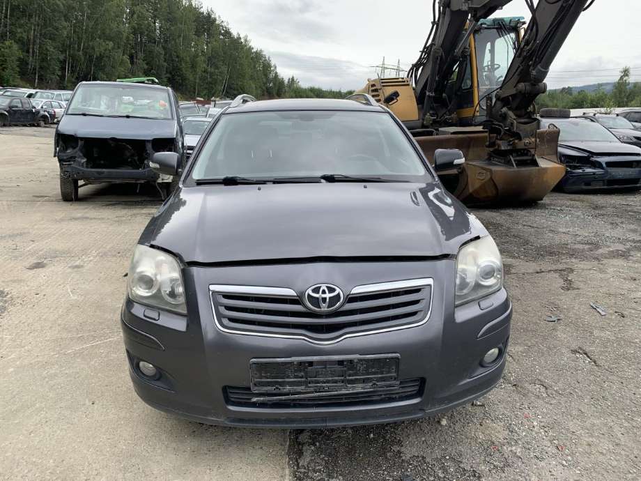 Toyota Avensis, 2003-2008 (Type II)  delebil , Motorkode: 1ZZ-FE