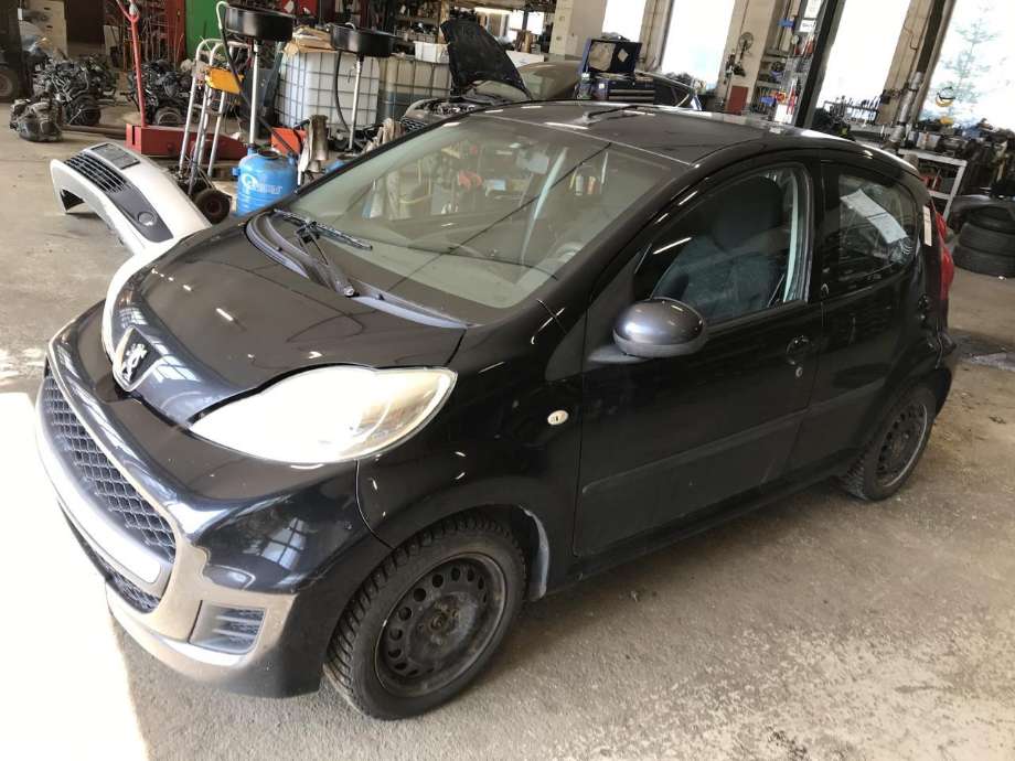 Peugeot 107, 2006-2014 delebil , Motorkode: 1KR-FE