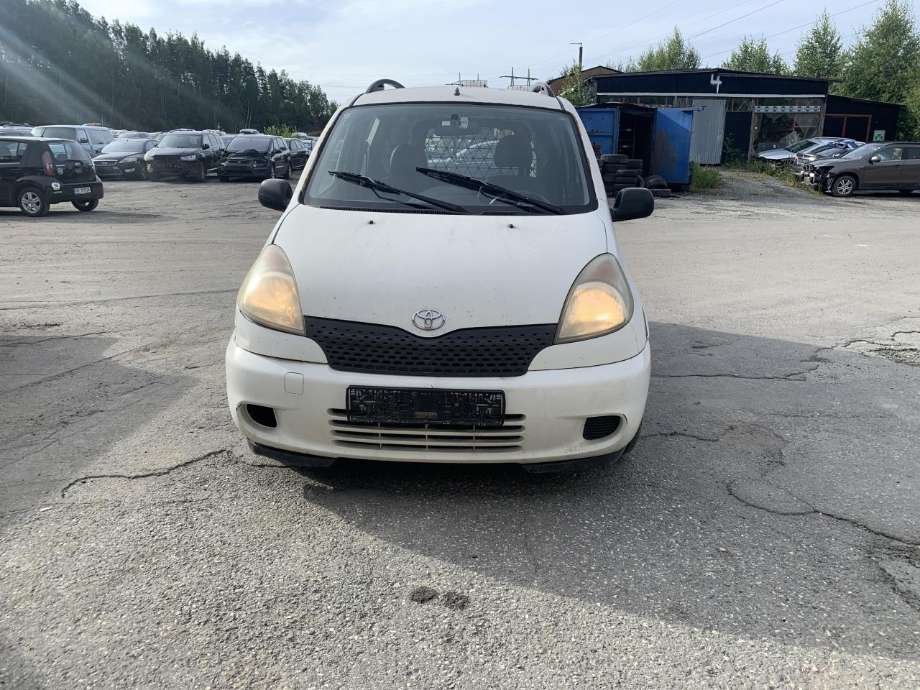 Toyota Yaris Verso 1999-2007 , Motorkode: 1ND-TV, Girkassekode: