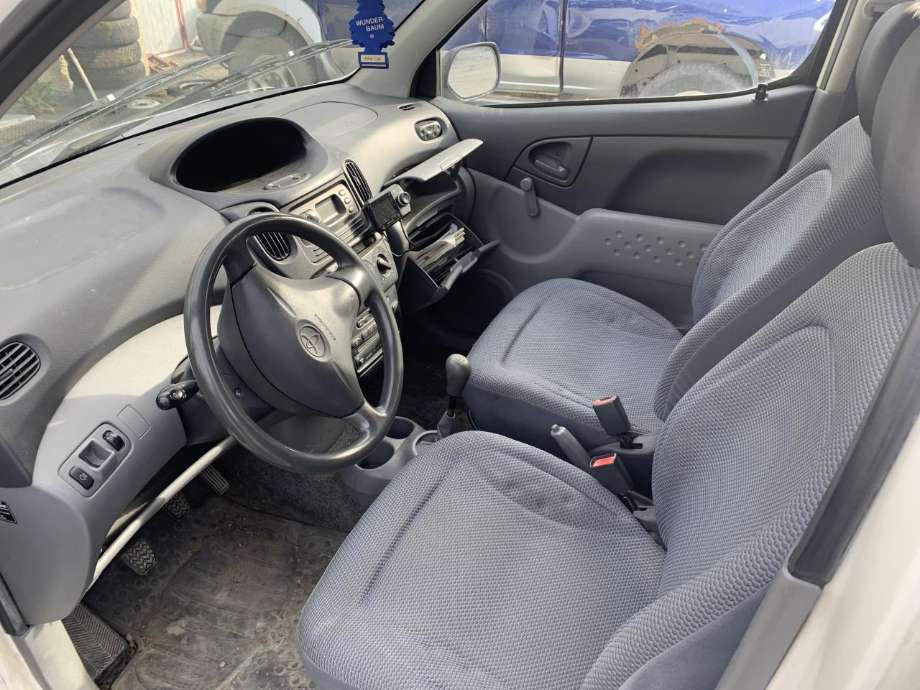 Toyota Yaris Verso 1999-2007 , Motorkode: 1ND-TV, Girkassekode: