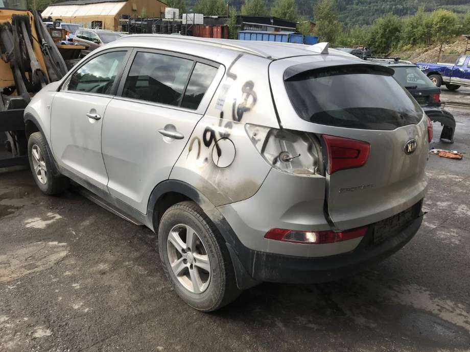 Kia Sportage 2010-2016 (Type III) , Motorkode: D4FD, Girkassekode: