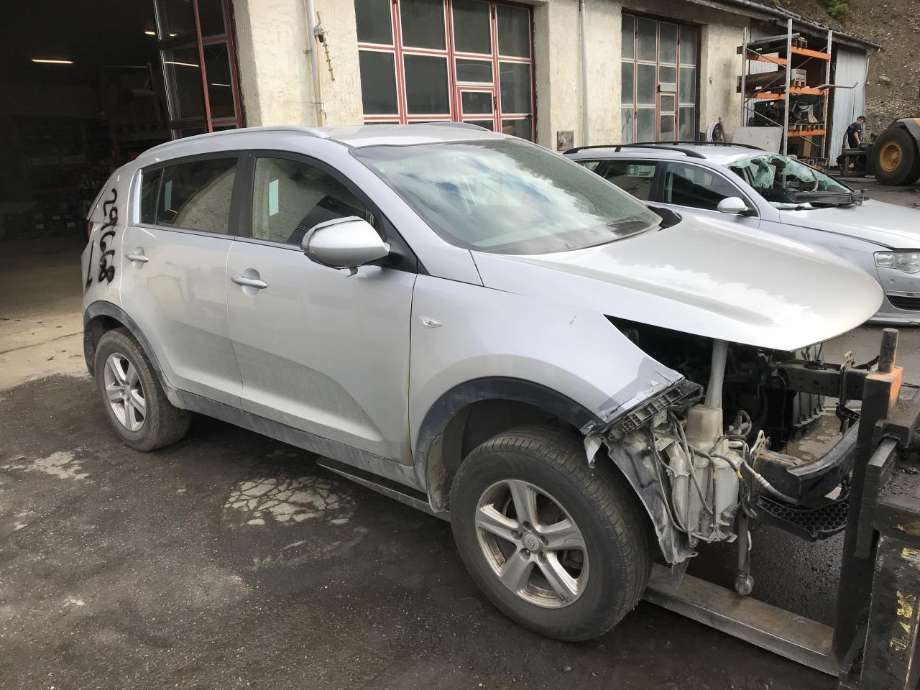 Kia Sportage 2010-2016 (Type III) , Motorkode: D4FD, Girkassekode:
