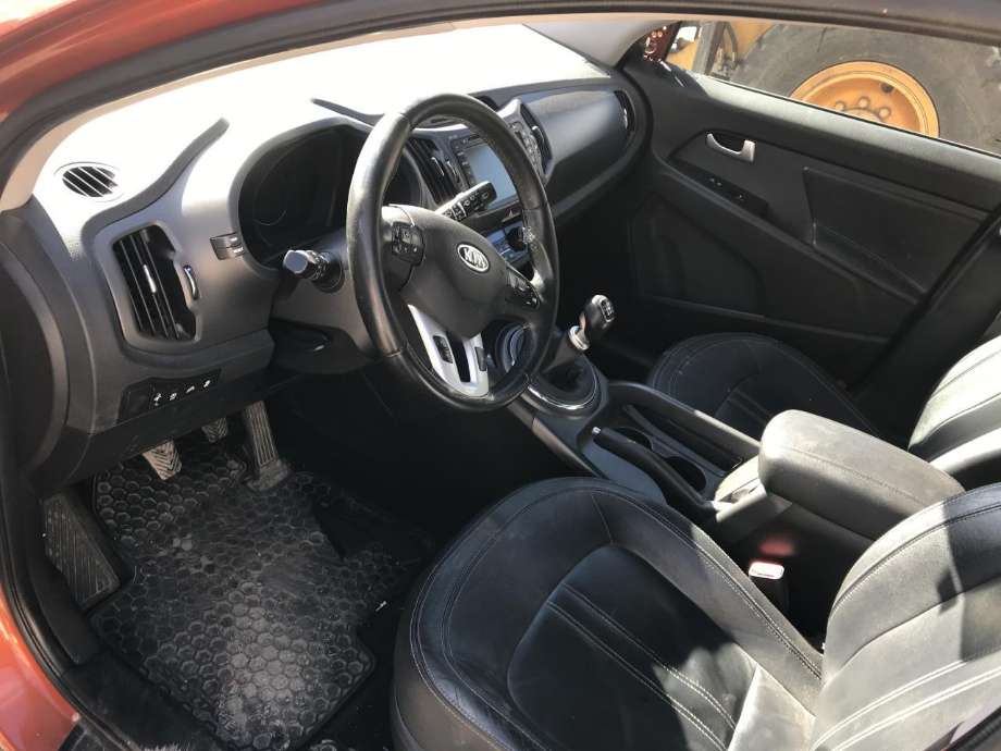 Kia Sportage 2010-2016 (Type III) , Motorkode: D4FD, Girkassekode: 