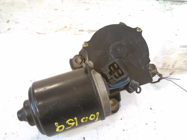 Viskermotor frontrute til Toyota Camry 1983-1987  