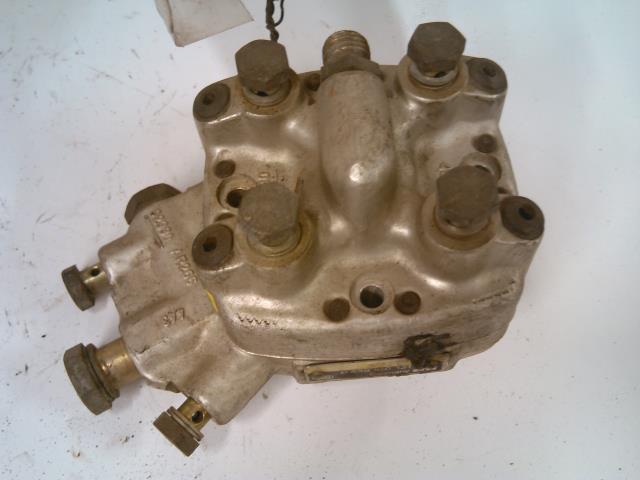Bensinmengde fordeler til Ford Escort 1981-1985 (BOSCH|0 438 120 199|)