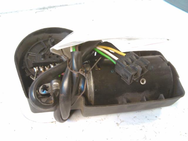 Viskermotor frontrute til Mercedes 190, 1984-1993 (W201) (W201)