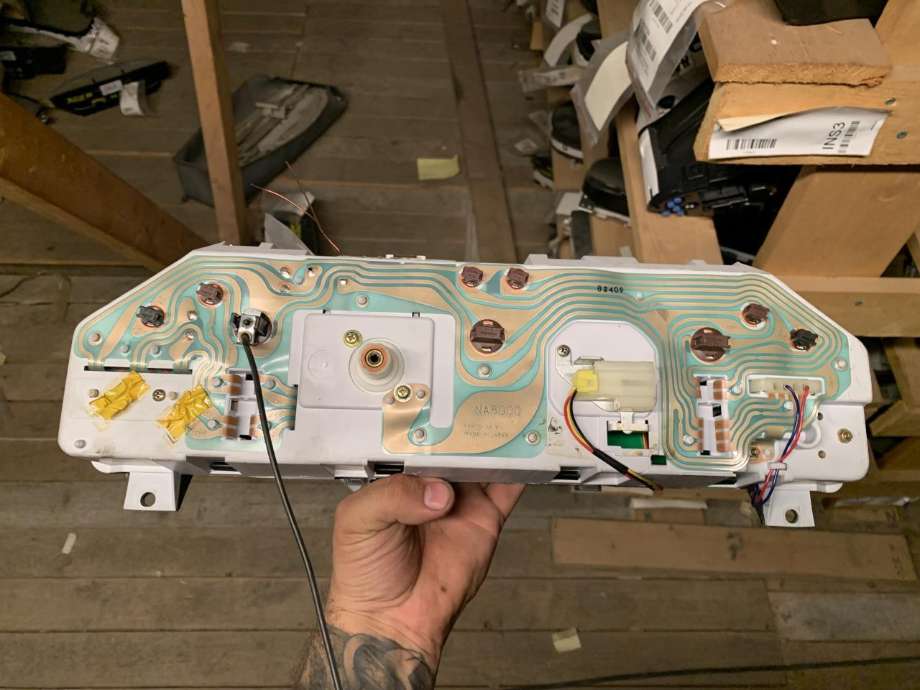 Instrumentpanel til Nissan Bluebird 1986-1990
