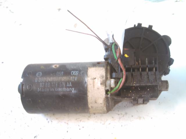 Viskermotor frontrute til Ford Sierra 1987-1993  (0390241322|87BB17B571AA|)