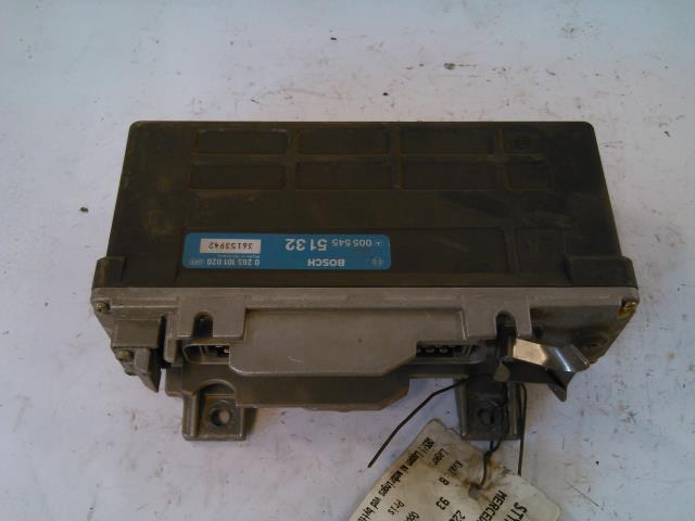 Styreenhet ABS til Mercedes 124, 1986-1995 (W124) (W124) (BOSCH|0 265 101 020)