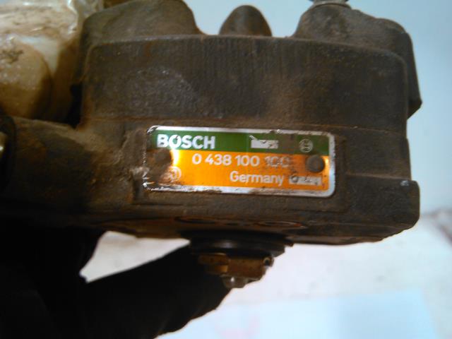 Bensinmengde fordeler til Audi 80/90 1985-1986  (BOSCH|0 438 120 189|)