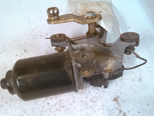 Viskermotor frontrute til Toyota Hiace 1989-1995  (849100-5400|)