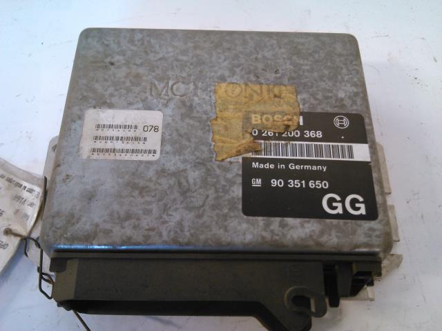 Styreenhet motor til Opel Omega A, 1991-1993 (BOSCH|0 261 200 368)