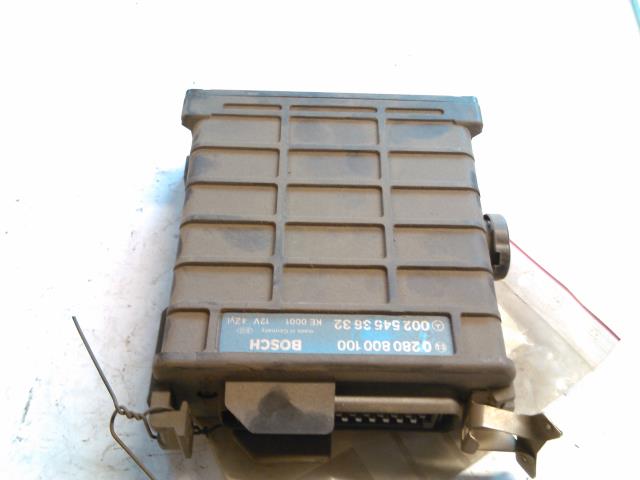 Styreenhet motor til Mercedes 190, 1984-1993 (W201) (W201) (BOSCH|0 280 800 100)