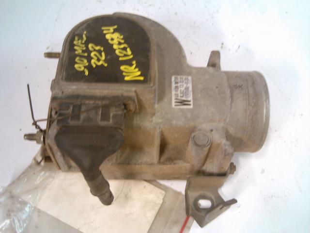 Luftmengde/luftmassemåler til Mazda 323 1990-1994 (BJ0213210|)