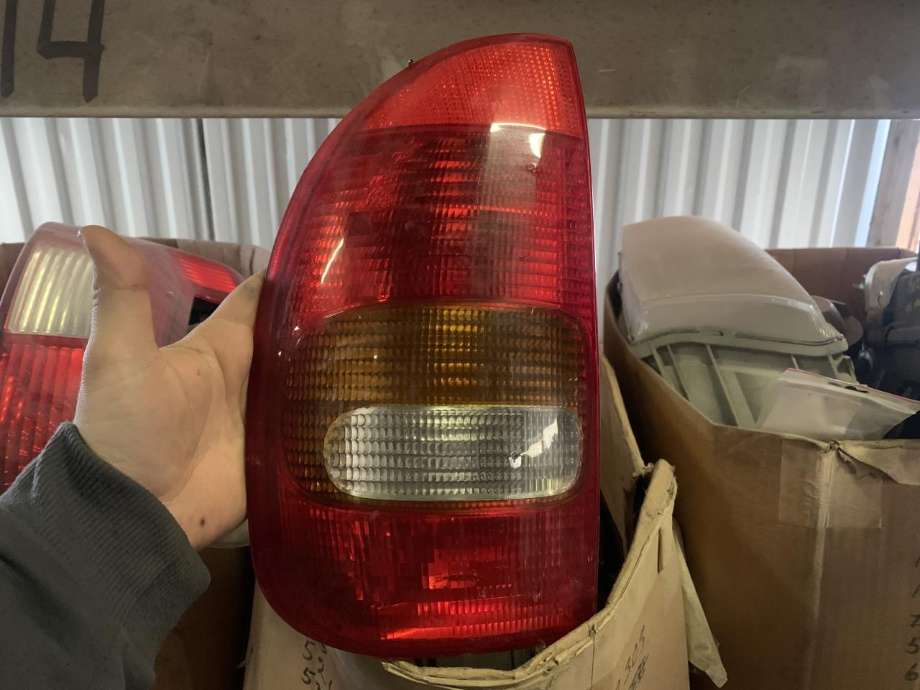Baklykt venstre til Opel Corsa B, 1993-2000