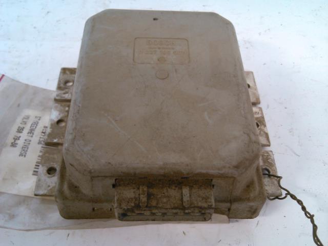 Styreenhet diverse til Volvo 260, 1981-1987  (0 227 100 007)