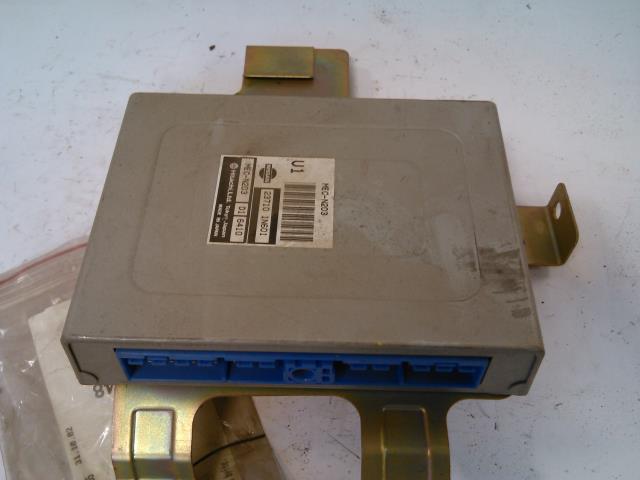 Styreenhet motor til Nissan Almera, 1995-2000 (N15) (N15) (HITACHI|237101N601)