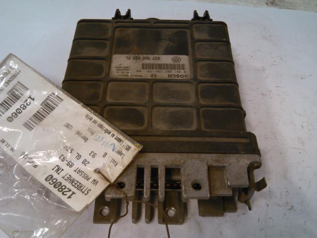 Styreenhet motor til VW Passat, 1989-1993 (B3) (B3) (BOSCH|0261203158/159)