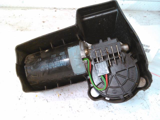 Viskermotor frontrute til Ford Escort, 1991-1995  (85GB17B571AA)