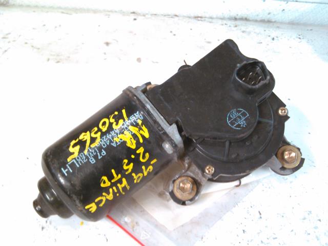 Viskermotor frontrute til Toyota Hiace 1996-2001 (Fase 1)  (85110-26140|849200-1380|)