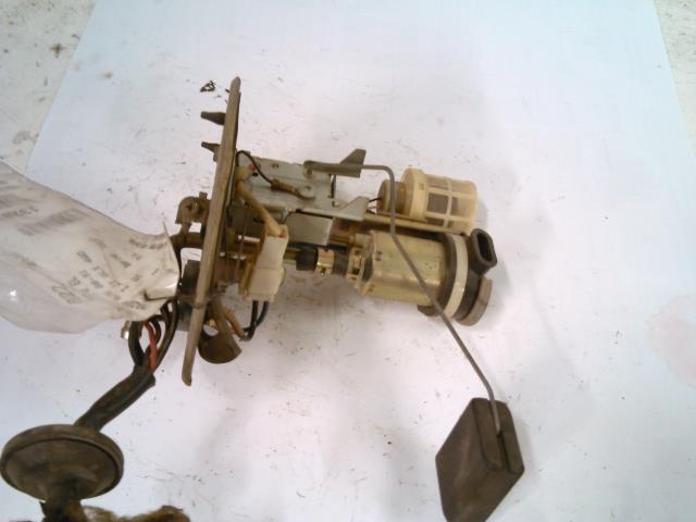 Bensinpumpe elektrisk til Mazda 626, 1988-1991 (GD) (GD) (F8K11335Z)