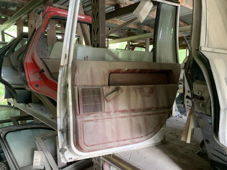 Dør høyre bak til Volvo 740 1984-1987  