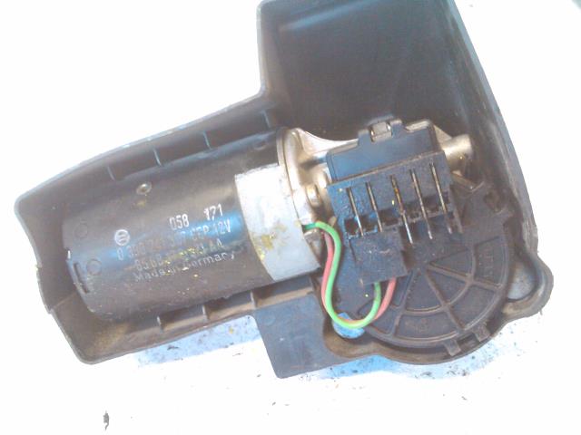 Viskermotor frontrute til Ford Escort 1991-1995 (BOSCH|0390241307|)