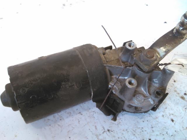 Viskermotor frontrute til VW Transporter / Caravelle, 1990-2003 (T4) (T4) 