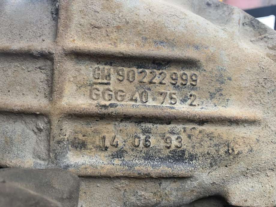 Kardang klokke bak til Opel Calibra 1990-1997  
