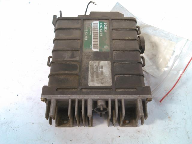 Styreenhet motor til VW Passat 1989-1993 (B3) (B3) (BOSCH|0 280 000 711|443907403|)