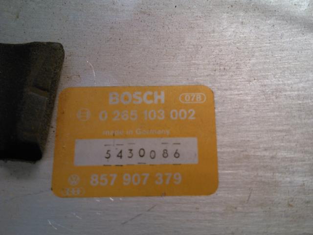 Styreenhet diverse til Audi 80/90 1985-1986  (BOSCH|0 265 103 002|857 907 379|)