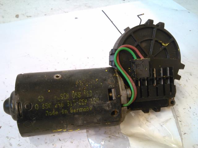 Viskermotor frontrute til Volvo 460, 1990-1996  (0390246??)