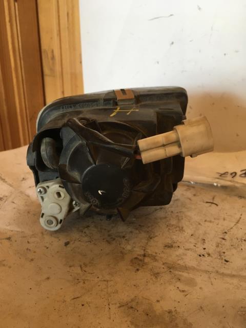 Tåkelykt høyre foran til Nissan Primera 1996-1999 (Fase 1) (P11) (P11) (KOITO|114-20580R JAPA|)