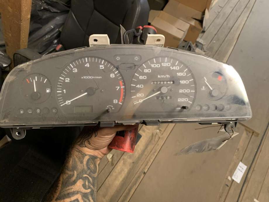 Instrumentpanel til Nissan Sunny, 1991-1995 (N14/Y10) (N14/Y10) (KANTO SEIK|777D)