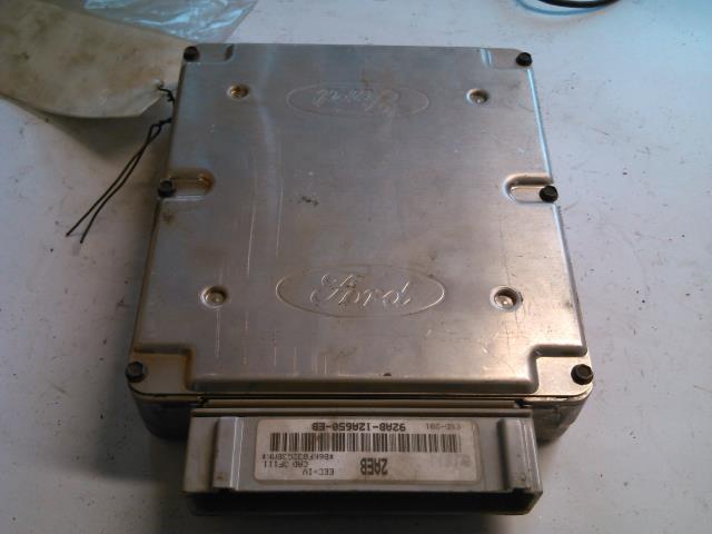 Styreenhet motor til Ford Escort, 1991-1995  (FORD|92AB-12A650-EB)