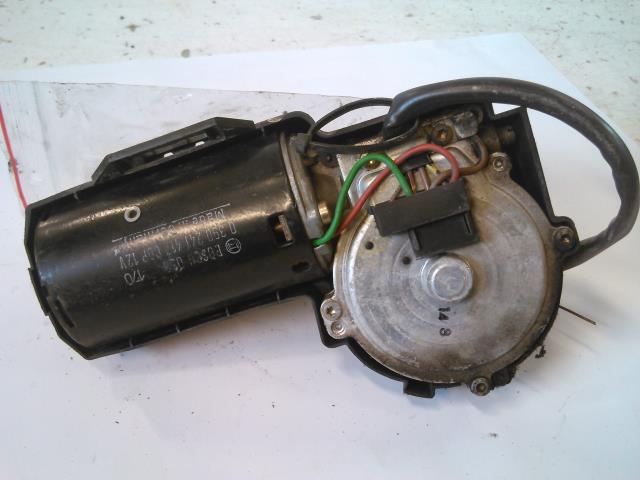 Viskermotor frontrute til BMW 3-Serie, 1991-2000 (E36) (E36) (BOSCH|0390241417)