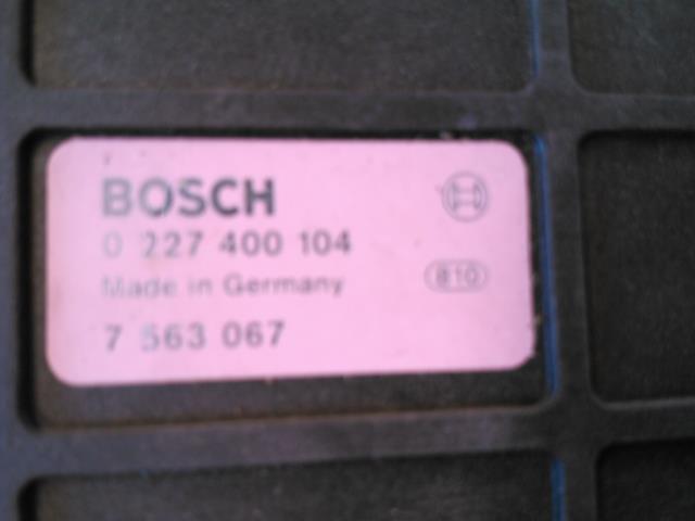 Styreenhet diverse til Saab 9000 CC 1984-1993  (BOSCH|0227 400 104|7 563 067|)