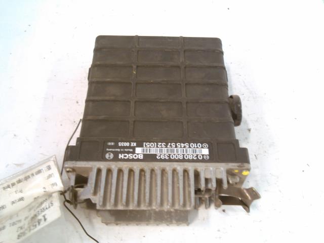 Styreenhet motor til Mercedes 190, 1984-1993 (W201) (W201) (BOSCH|0 280 800 392)