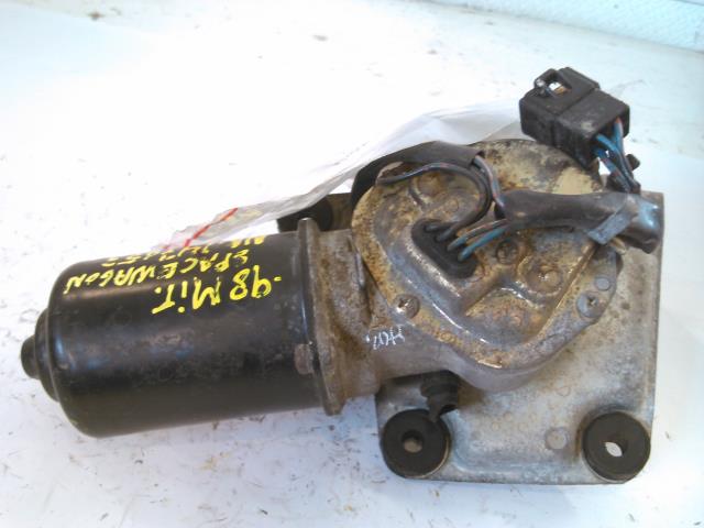 Viskermotor frontrute til Mitsubishi Space Wagon, 1992-2000  (MB606133)