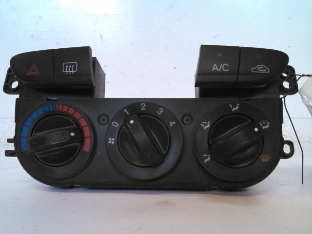 Varmeapparat betjening til Kia Sportage, 1995-2004 (Type I)
