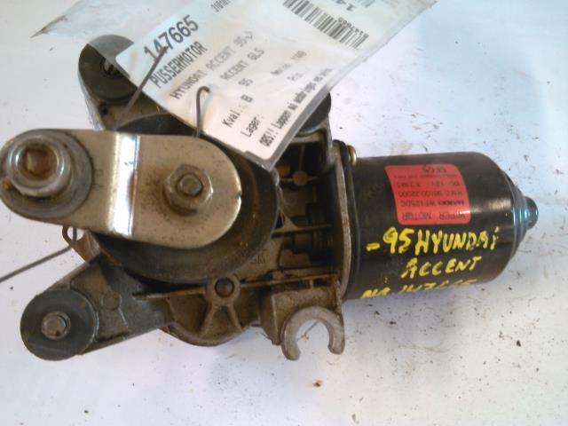 Viskermotor frontrute til Hyundai Accent, 1994-1999 (Type I)  (98100-22000)