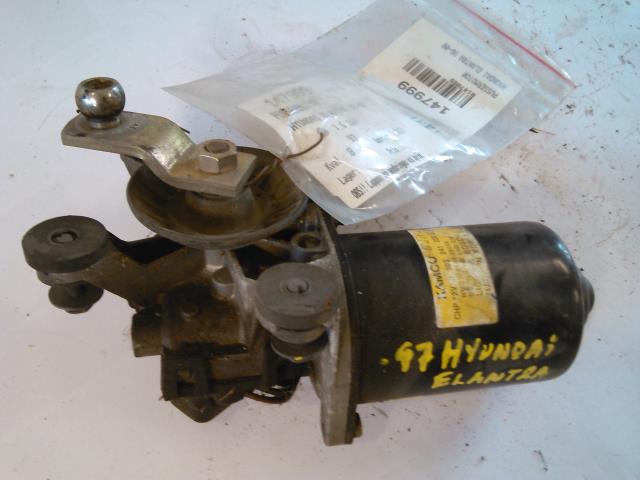 Viskermotor frontrute til Hyundai Elantra, 1996-2000 (Type II)  (0390241200)
