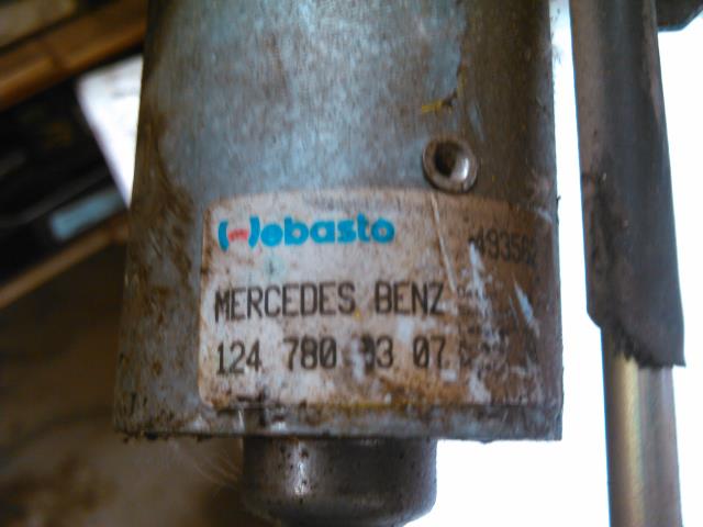 Takluke motor til Mercedes 124 1986-1995 (W124) (W124)